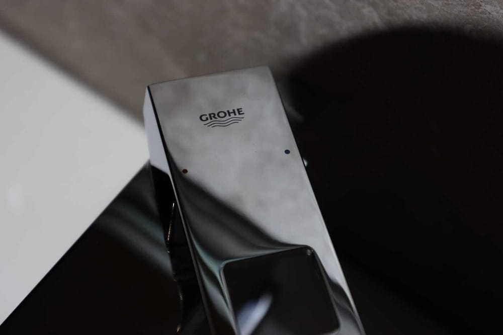 hotel macedonia square