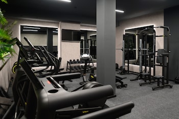 hotel macedonia square