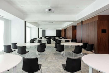 radisson hotel tunis city center