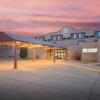 crossroads hotel at huron event center