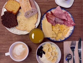 greet hotel brest aeroport