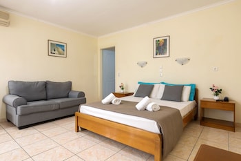 laganas holidays hotel