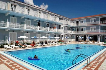 laganas holidays hotel