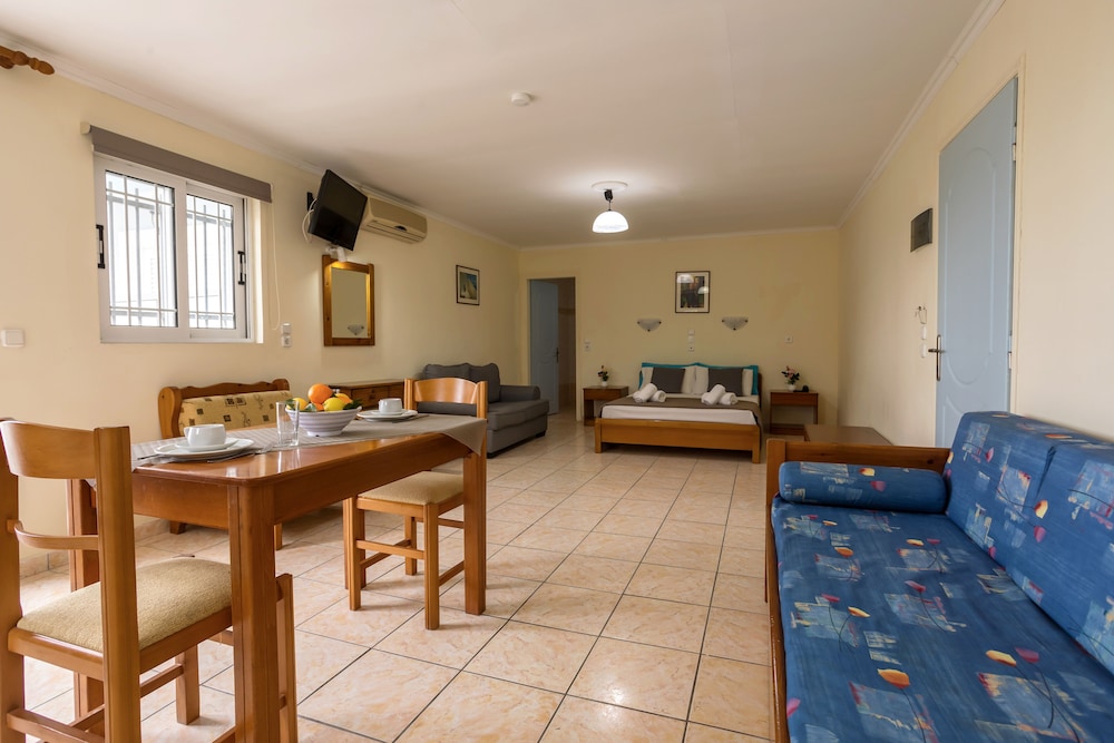 laganas holidays hotel