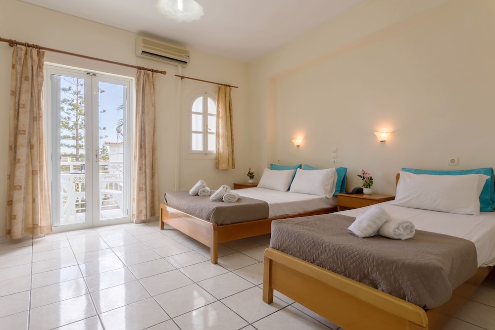 laganas holidays hotel