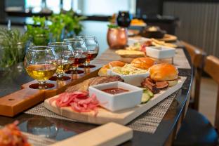 cambria hotel spokane airport