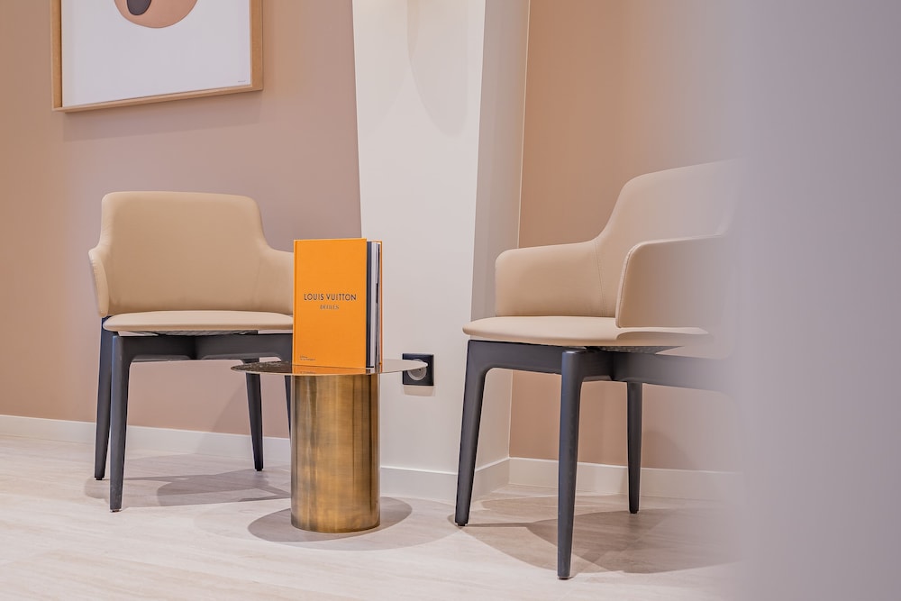 yuna porte maillot aparthotel