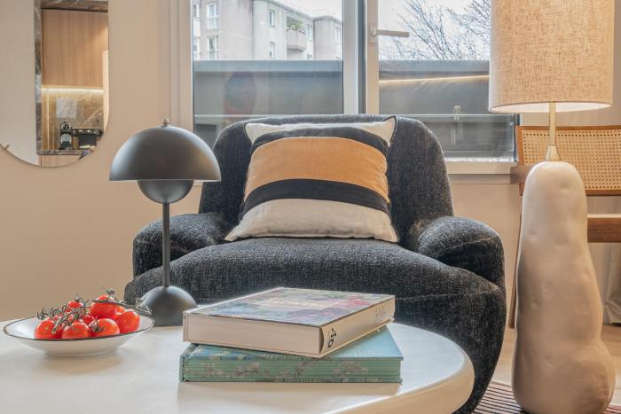 yuna porte maillot aparthotel