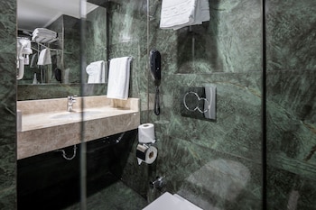four points express by sheraton antalya lara