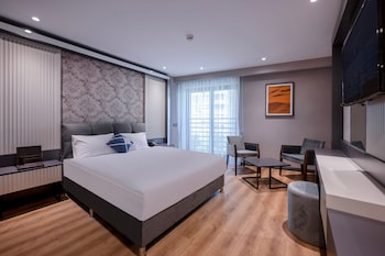 four points express by sheraton antalya lara