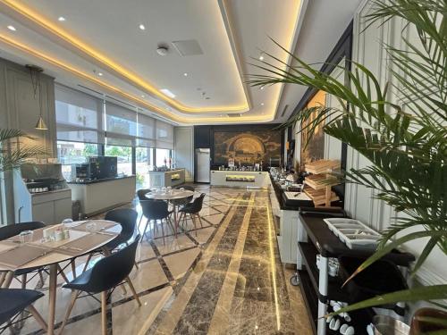 four points express by sheraton antalya lara