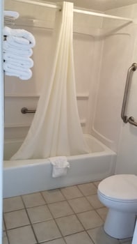 super 8 by wyndham newcastle