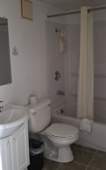 super 8 by wyndham newcastle