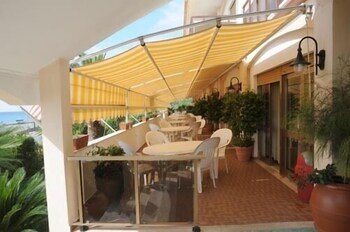 hotel harmony