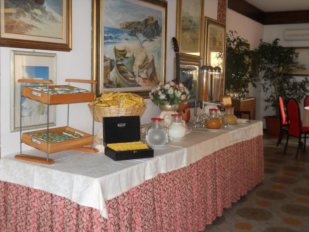 hotel harmony