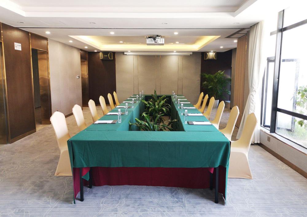 zhongbao international hotel