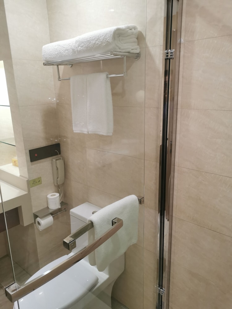 delightel hotel west