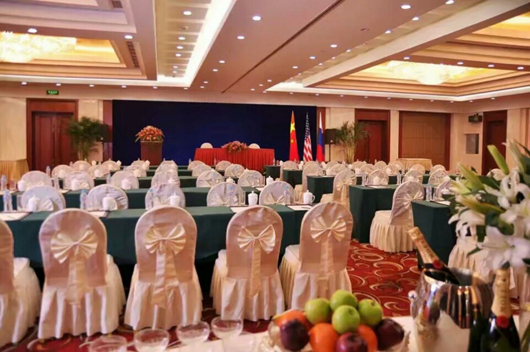 Delightel Hotel West,288 Huateng Road (Huateng Gonglu),4 star