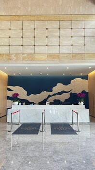 delightel hotel west