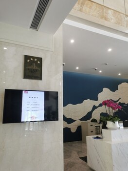 delightel hotel west