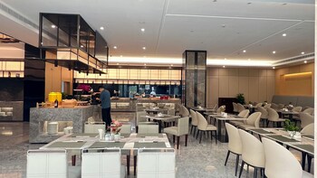 delightel hotel west