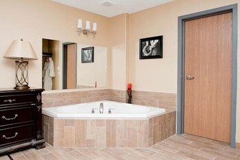 paradise inn and suites valleyview