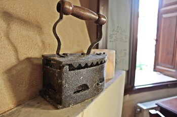 idili traditional house