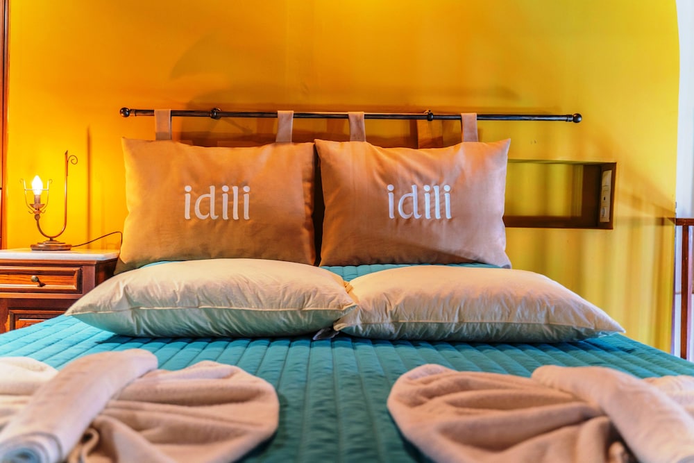 idili traditional house