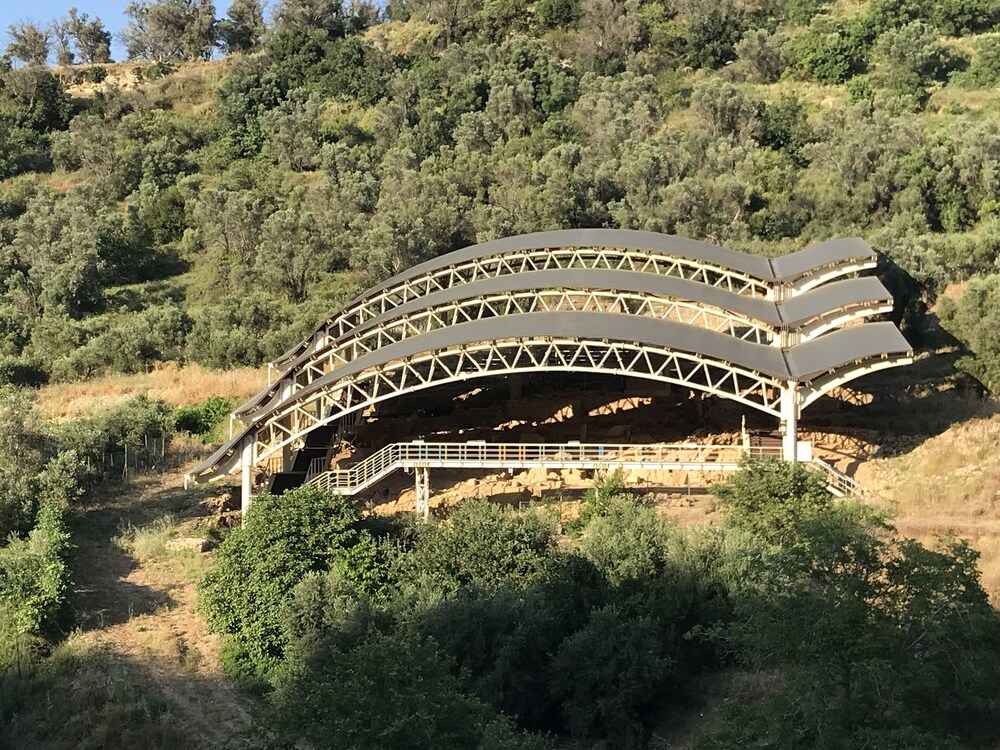 idili traditional house