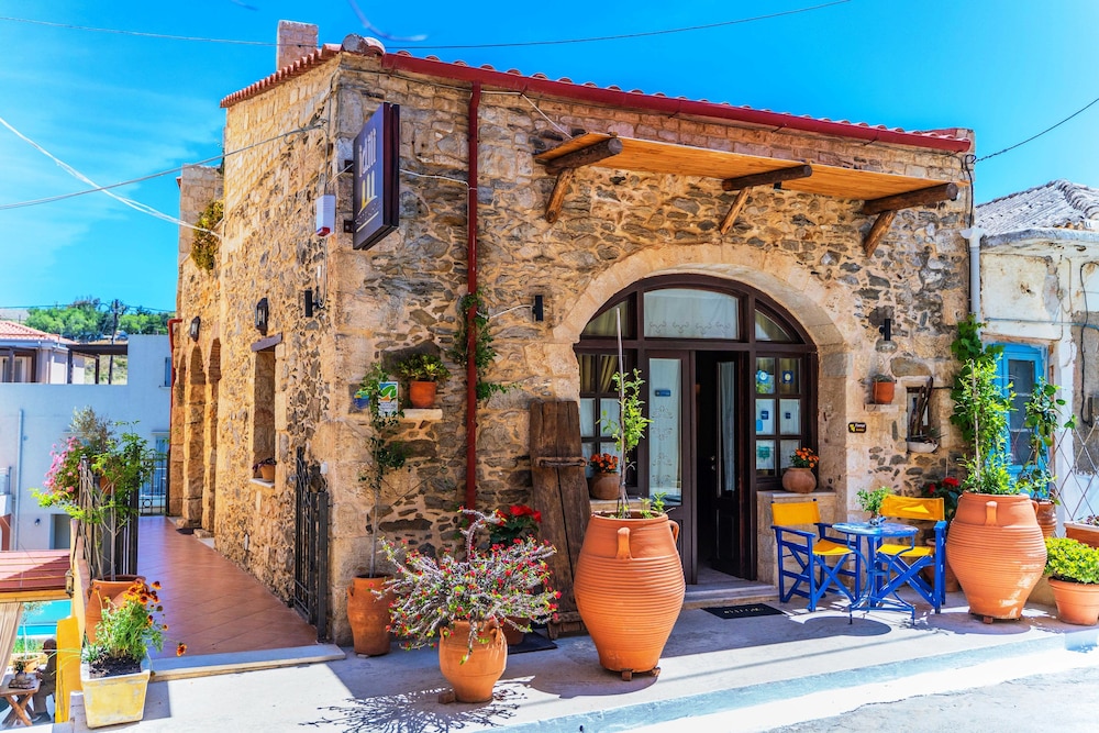 idili traditional house
