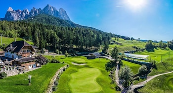 Golf Hotel Sonne,Bolzano>>Alpe Di Siusi,4 star