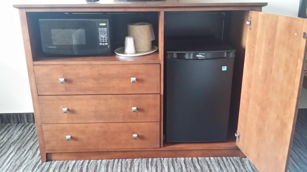 american inn and suites