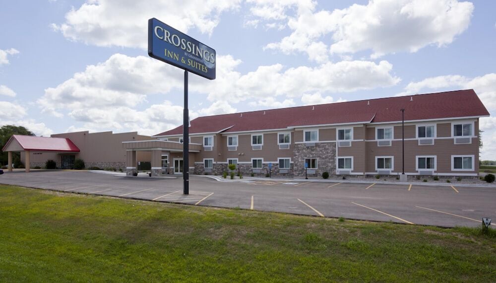 American Inn & Suites,,3 star