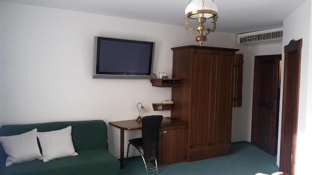 hotel zamecek pod hradem stary jicin