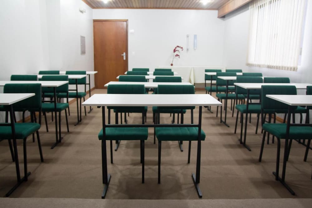 cristal executive hotel