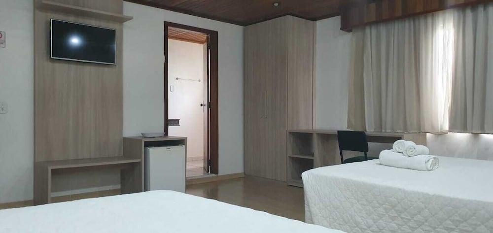 cristal executive hotel