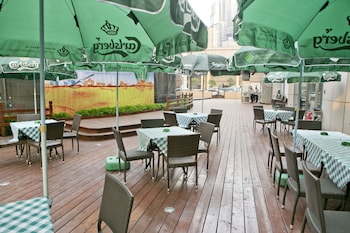 holiday inn qingdao city centre by ihg