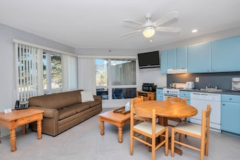 ocean colony beach and tennis club