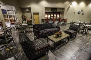 spark by hilton artesia