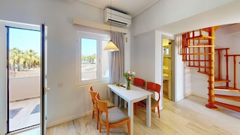 chrispy beach resort