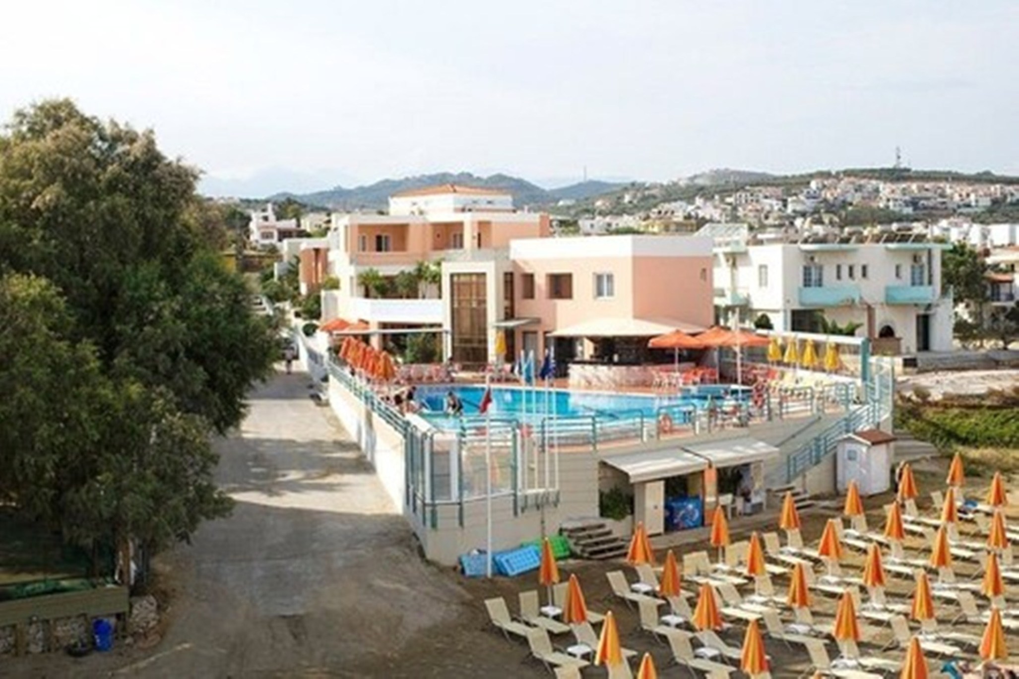 chrispy beach resort