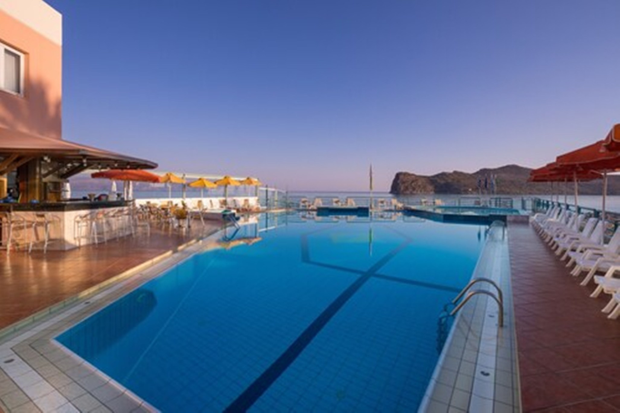 chrispy beach resort