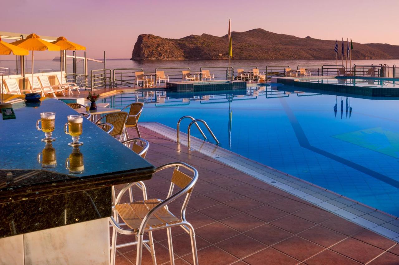chrispy beach resort