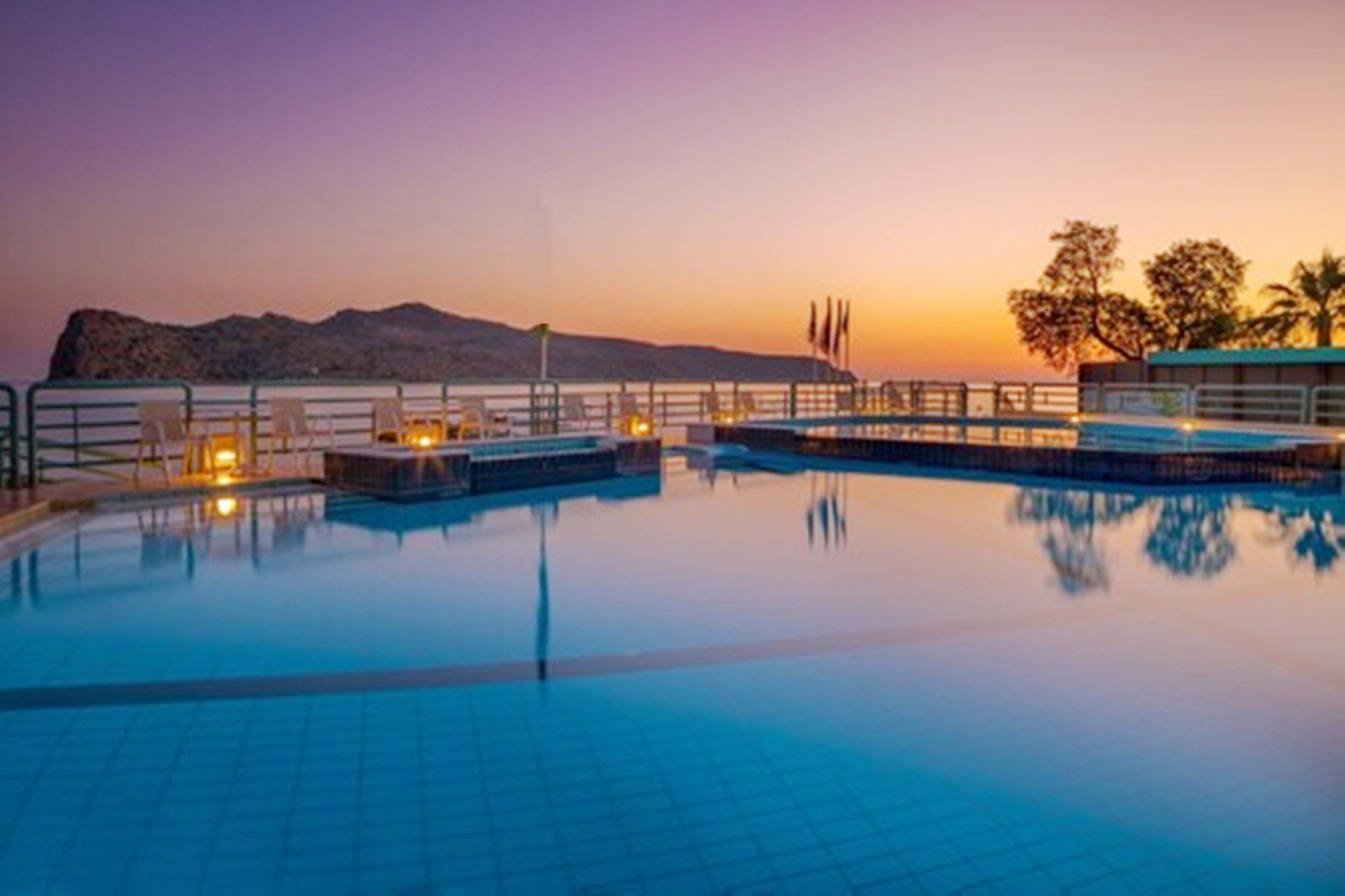 chrispy beach resort