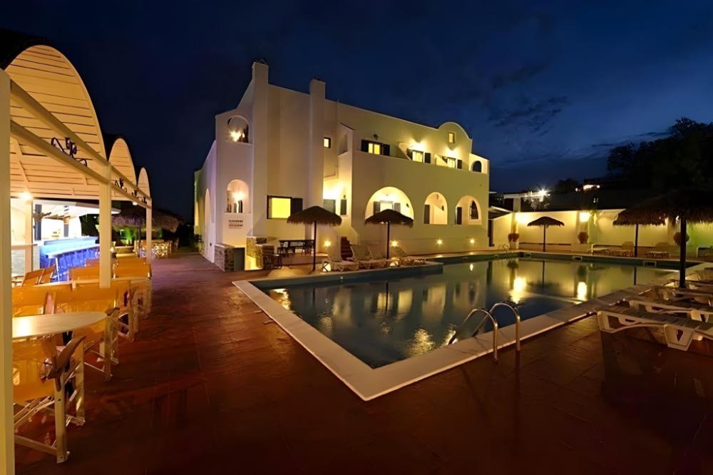 the noverian bios santorini vegan boutique hotel