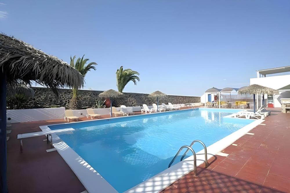 the noverian bios santorini vegan boutique hotel