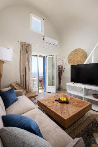 the noverian bios santorini vegan boutique hotel