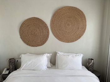 the noverian bios santorini vegan boutique hotel