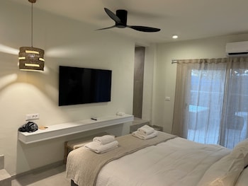 the noverian bios santorini vegan boutique hotel