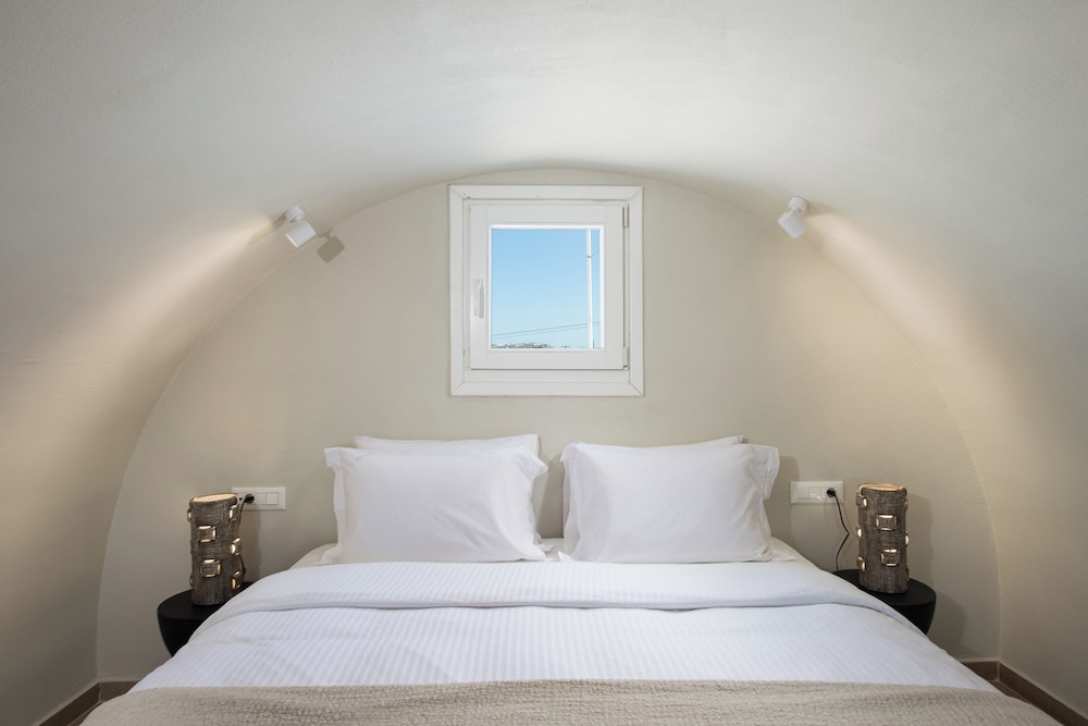 the noverian bios santorini vegan boutique hotel
